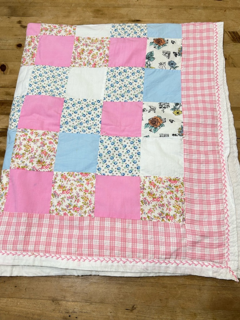 Vintage 60s 70s Cottage Core Baby Quilt